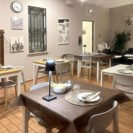 B＆B ヴィラ パラディソ ウルビーノ エクステリア 写真